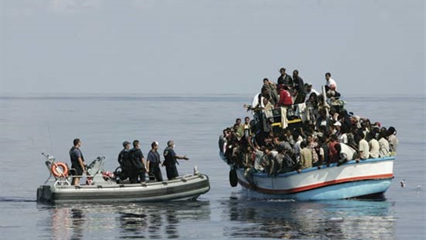 إحباط محاولة 9 أشخاص الهجرة غير المشروعة لإيطاليا من البحيرة