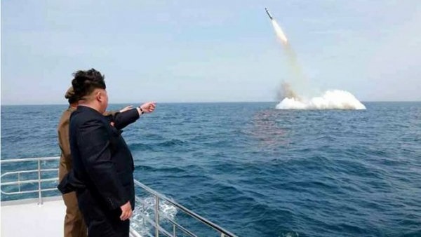 الجيش الاميركي يؤكد اطلاق صاروخ كوري شمالي ويدين عملا "استفزازيا"