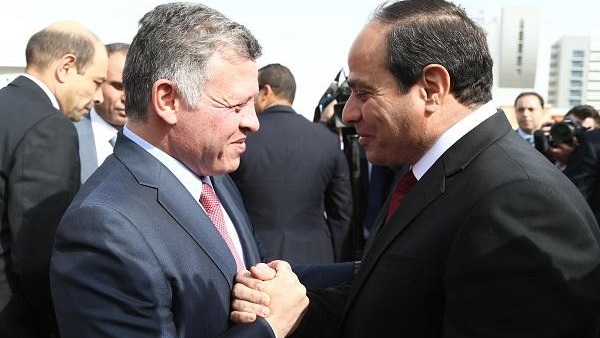 السيسي يقيم مأدبة غداء لملك الأردن