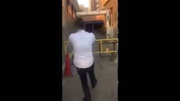 بالفيديو..فتاة تنشر مقطع تكشف عامل ب "سيتى ستارز" يتحرش بها بالفيديو..فتاة تنشر مقطع تكشف عامل ب "سيتى ستارز" يتحرش بها