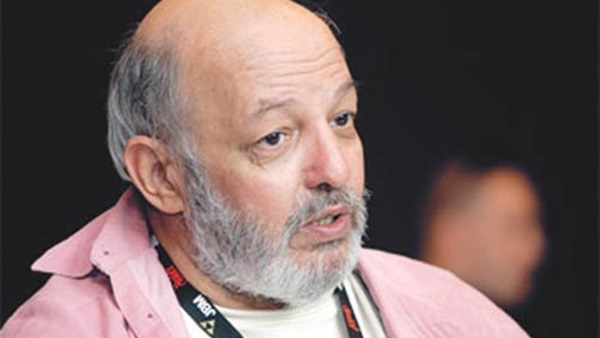 حفل تأبين «محمد خان» بسينما «كريم».. الأحد المقبل حفل تأبين «محمد خان» بسينما «كريم».. الأحد المقبل