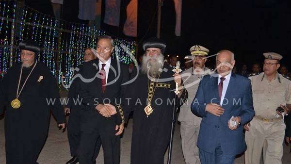 بالصور.. محافظ قنا يشهد الإحتفال باليوبيل الفضى لتجليس أسقف نقادة بالصور.. محافظ قنا يشهد الإحتفال باليوبيل الفضى لتجليس أسقف نقادة