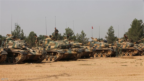 تركيا ترسل أربع دبابات إضافية إلى مدينة جرابلس السورية