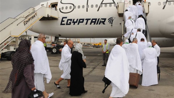 توقف حركة السفر بصالة الحج بالمطار بسبب انقطاع التيار الكهربائى توقف حركة السفر بصالة الحج بالمطار بسبب انقطاع التيار الكهربائى