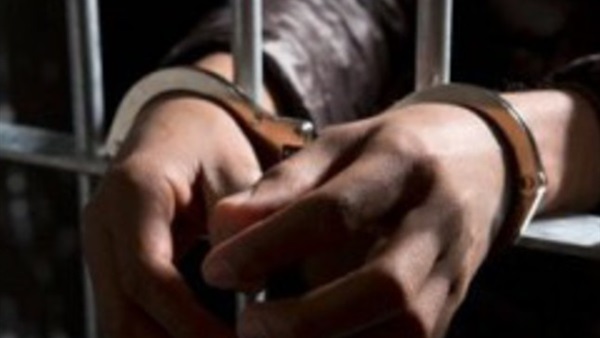 حبس 3 ذئاب بشرية اعتدوا جنسيًا على طالب بسوهاج حبس 3 ذئاب بشرية اعتدوا جنسيًا على طالب بسوهاج