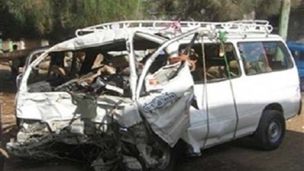 ارتفاع عدد ضحايا حادث تصادم طريق سوهاج الدولى إلى 12 متوفي
