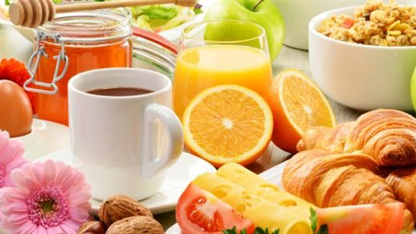 تعرف على الأطعمة الصحية والضارة فى وجبة الأفطار 