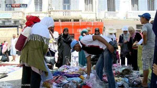 جمارك سفاجا تحبط 16 محاولة تهريب سلع وبضائع مختلفة جمارك سفاجا تحبط 16 محاولة تهريب سلع وبضائع مختلفة