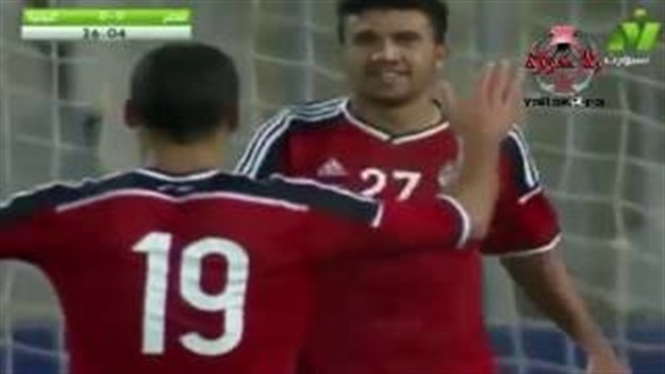 بالفيديو.. مصر تتقدم على غينيا بهدف «تريزيجية» في الشوط الأول