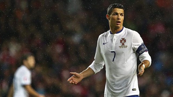 مدرب البرتغال يستبعد رونالدو ! مدرب البرتغال يستبعد رونالدو !