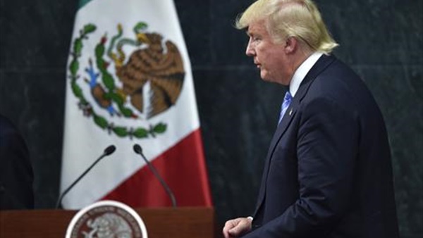 «ترامب»: يحق لأمريكا بناء جدار حدودي مع المكسيك