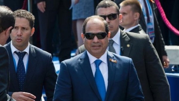 «السيسي» يصل إلى العاصمة الهندية «نيودلهي» «السيسي» يصل إلى العاصمة الهندية «نيودلهي»