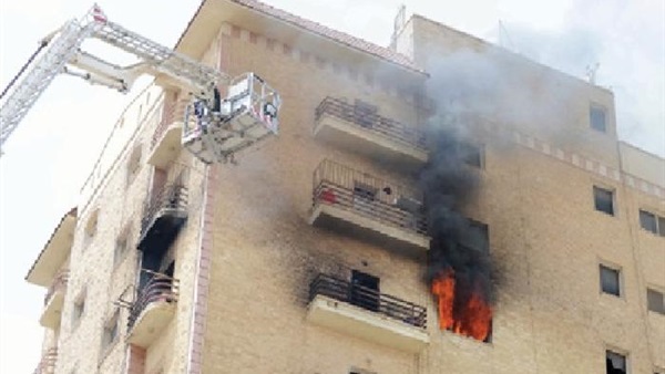 إخماد حريقين منفصلين في مدرسة و3 منازل بسوهاج إخماد حريقين منفصلين في مدرسة و3 منازل بسوهاج
