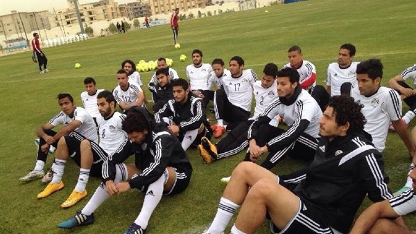ثنائي الأهلي يشارك في أول مران للمنتخب.. وإغراق مرمى الشناوي! ثنائي الأهلي يشارك في أول مران للمنتخب.. وإغراق مرمى الشناوي!
