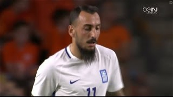 بالفيديو.. اليونان تحرز هدف التعادل في شباك هولندا بالفيديو.. اليونان تحرز هدف التعادل في شباك هولندا