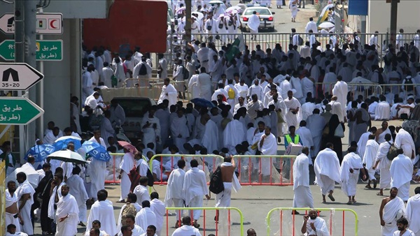تعرف على «طقوس» إحتفال الدول الإسلامية بعيد الأضحى.. «ليبيا» إشعال النيران قبل الذبح.. «فلسطين» الذهاب لزيارة الموتى.. «الجزائر» تنظيم مصارعة الكباش.. و «اليمن» زيارة «حمامات البخار الشعبية» تعرف على «طقوس» إحتفال الدول الإسلامية بعيد الأضحى.. «ليبيا» إشعال النيران قبل الذبح.. «فلسطين» الذهاب لزيارة الموتى.. «الجزائر» تنظيم مصارعة الكباش.. و «اليمن» زيارة «حمامات البخار الشعبية»
