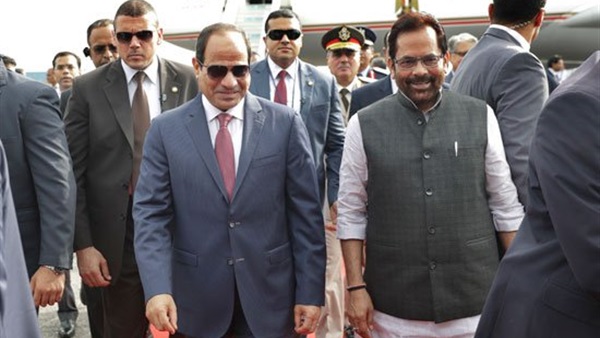 بالأسماء.. ثلاث شركات هندية تعلن نيتها الأستثمار في مصر 