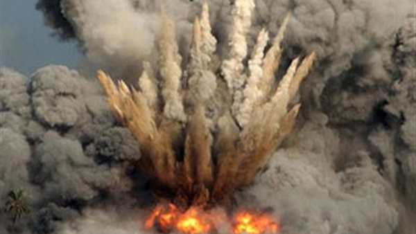 مقتل 6 أشخاص وإصابة 18 في 3 انفجارات ببغداد مقتل 6 أشخاص وإصابة 18 في 3 انفجارات ببغداد