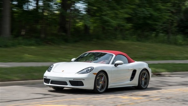 بالصور..اختبار السيارة «بورش بوكستر» المعدلة