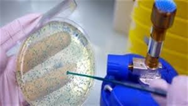 علماء صينيون يكتشفون مادة أقوى من الفولاذ وخفيفة كالبالونة تصلح للاستخدامات العسكرية