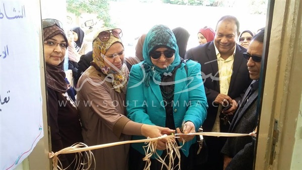 بالصور.. افتتاح المعرض الخيري الأول للاتحادات الطلابية بالسويس بالصور.. افتتاح المعرض الخيري الأول للاتحادات الطلابية بالسويس