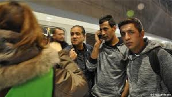 11 ألفا و700 لاجئ سلمتهم ألمانيا إلى النمسا خلال النصف الأول من 2016 11 ألفا و700 لاجئ سلمتهم ألمانيا إلى النمسا خلال النصف الأول من 2016