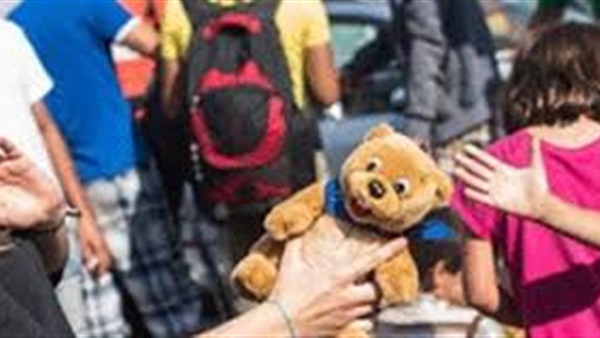 باريس تفتتح مركز استقبال جديدا للاجئين