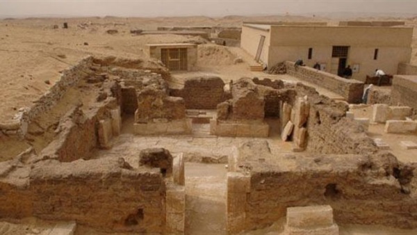 لصوص الآثار أرشدوا الشرطة عن متحف أثري بأسوان لصوص الآثار أرشدوا الشرطة عن متحف أثري بأسوان