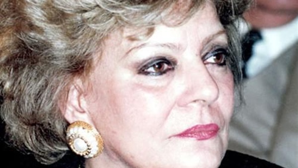 نادية لطفى:«السيسى» اتصل بى للإطمئان على صحتى