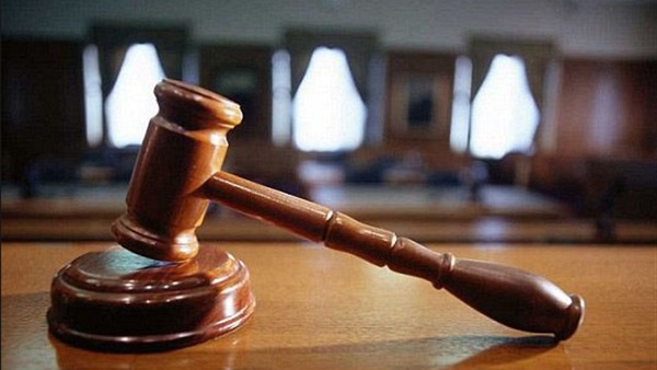 ألمانيا: مثول صبي أمام محكمة بسبب مزحة بقنبلة وهمية ألمانيا: مثول صبي أمام محكمة بسبب مزحة بقنبلة وهمية