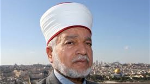 مفتي فلسطين يندد بإقامة مراسم عقد قران مستوطنين في المسجد الأقصى مفتي فلسطين يندد بإقامة مراسم عقد قران مستوطنين في المسجد الأقصى