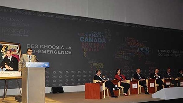 التنموي الأفريقي يأمل في «إنارة أفريقيا» في 10 سنوات التنموي الأفريقي يأمل في «إنارة أفريقيا» في 10 سنوات
