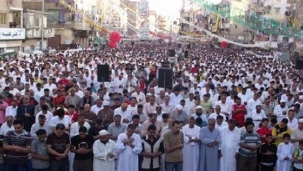 خطيب العيد ببورسعيد يشدد على جمع جلود الأضاحي بمراكز الشباب