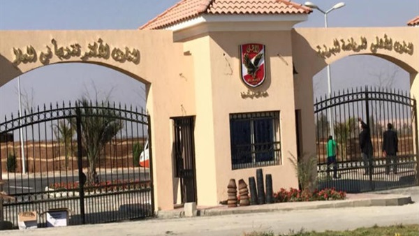 الأهلى يصرف مستحقات اللاعبين بعد اجازه العيد الأهلى يصرف مستحقات اللاعبين بعد اجازه العيد