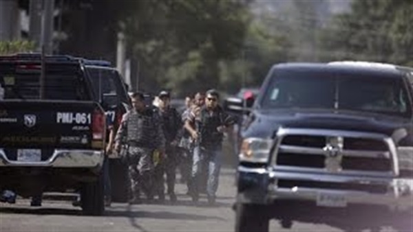 بالفيديو.. مصرع شخصان في إطلاق نار بمكتب النائب العام المكسيكي بالفيديو.. مصرع شخصان في إطلاق نار بمكتب النائب العام المكسيكي