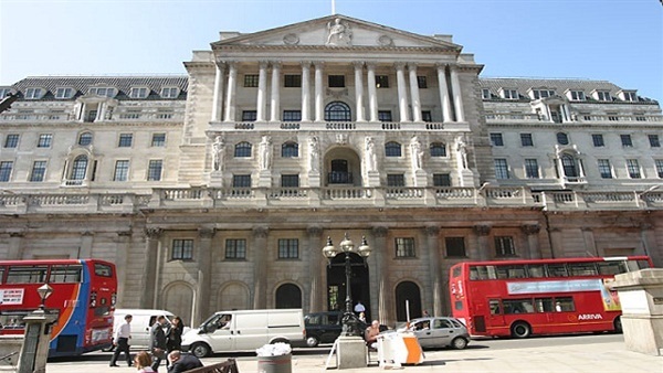 بنك انجلترا يترك أسعار الفائدة دون تغيير عند 0.25% بنك انجلترا يترك أسعار الفائدة دون تغيير عند 0.25%