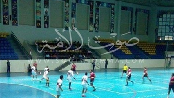 يد الزمالك تهزم الأهلي في الأنفاس الأخيرة يد الزمالك تهزم الأهلي في الأنفاس الأخيرة