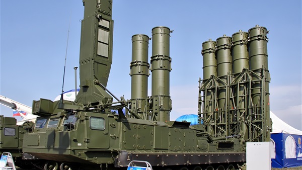 مصر تستعد للحصول على أنظمة دفاع "Antey-2500" الروسية