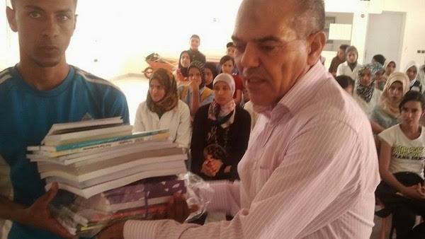 تسليم الكتب الدراسية للتلاميذ بالمنيا قبل بدء العام الدراسي تسليم الكتب الدراسية للتلاميذ بالمنيا قبل بدء العام الدراسي