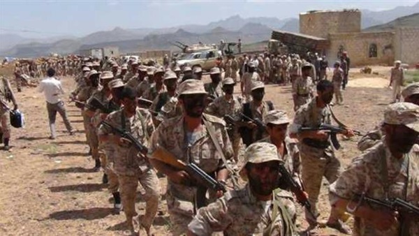 اليمن.. الميليشيات تسعى لنقل المعارك لوسط البلاد لتأخير الحسم في صنعاء