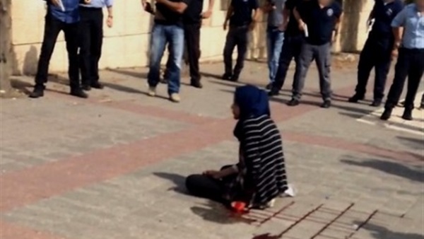 اطلاق نار اسرائيلي على فلسطينية تحمل سكينا