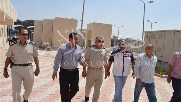 بالصور.. رئيس مدينة المحلة يتفقد الميناء البري قبل افتتاحه بالصور.. رئيس مدينة المحلة يتفقد الميناء البري قبل افتتاحه
