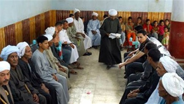 جلسة عرفية لإنهاء الخلاف بين عائلتين فى كفر الشيخ جلسة عرفية لإنهاء الخلاف بين عائلتين فى كفر الشيخ
