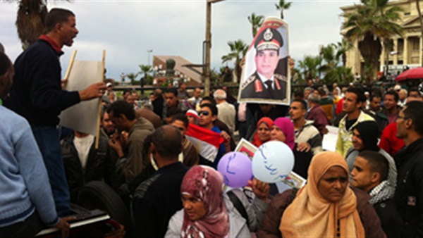 مئات الآلاف يحتشدون أمام مقر «السيسي» بنيويورك لتأييده