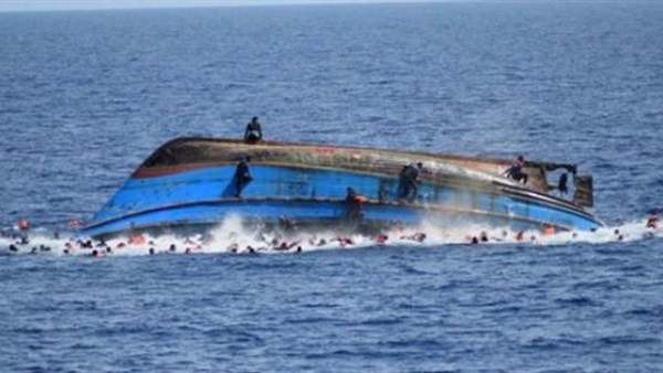 عاجل..القبض على 154بعد إنقاذهم من الغرق فى مركب رشيد عاجل..القبض على 154بعد إنقاذهم من الغرق فى مركب رشيد