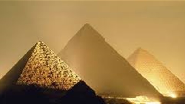 2.8 مليون سائح فقط زارو مصر فى 7 أشهر 2.8 مليون سائح فقط زارو مصر فى 7 أشهر