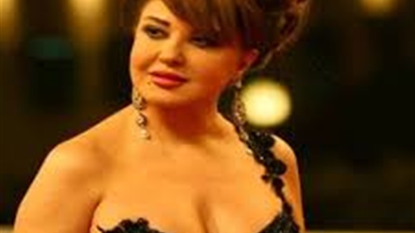 مادلين طبر تنضم لـ«الظاهر» بعد الاعتذار مادلين طبر تنضم لـ«الظاهر» بعد الاعتذار
