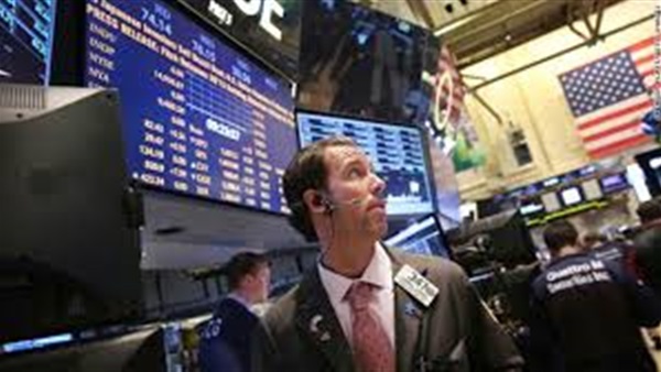 الأسهم الأمريكية تفتح على انخفاض بعد صعود استمر لـ3 أيام الأسهم الأمريكية تفتح على انخفاض بعد صعود استمر لـ3 أيام
