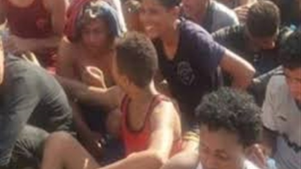 «نيابة دمنهور»: التصريح بدفن 26 جثة من ضحايا مركب رشيد «نيابة دمنهور»: التصريح بدفن 26 جثة من ضحايا مركب رشيد