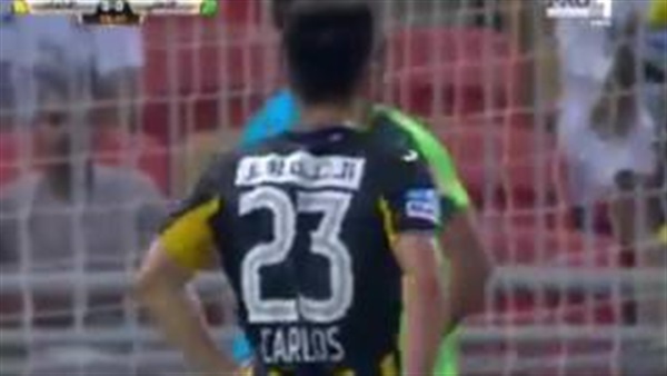 بالفيديو.. تعادل مثير يحكم "ديربي" جدة بين اتحاد "كهربا" واهلي "شيفو" بالفيديو.. تعادل مثير يحكم "ديربي" جدة بين اتحاد "كهربا" واهلي "شيفو"